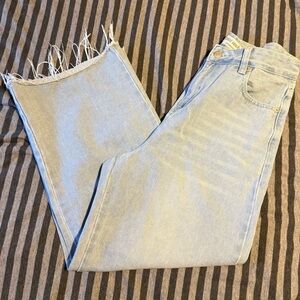Women's Light Blue Cropped Jeans